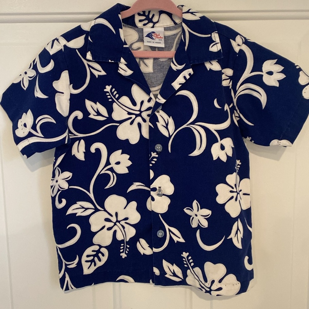Nui Nalu Hawaiian Classic Hibiscus Toddler Shirt. Size 4T. Made in Hawaii USA